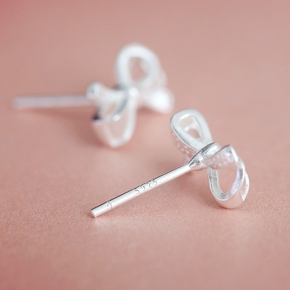 2/$20! 925 Silver Delicate Tied Bow Stud Earrings - Picture 4 of 8